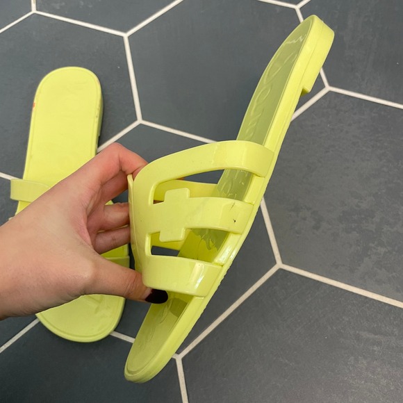 Sam Edelman women's Bay Jelly Slides Lime Green Flat Sandals - Size 10 - Picture 4 of 6